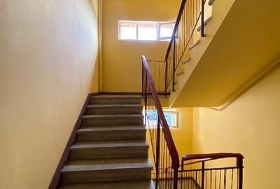 PF proprietar - vând ap.cu 2 dormitoare, Titulescu - 3