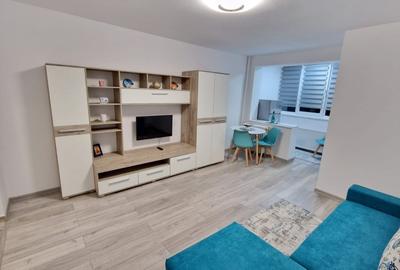 Garsonieră semidecomandată, mobilată în 13 Decembrie - 2