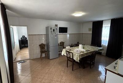 Casă cu 4 camere în Central - 5