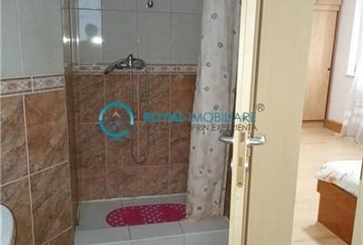 Royal Imobiliare - Vanzare Vila zona Bucov cartier Mica Roma - 14