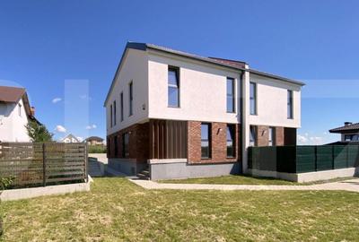 Casă cu 5 camere cu Teren 400 Mp în Central - 13