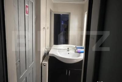 Spațiu comercial, de 150 mp, în Central - 10