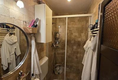 Garsonieră decomandată în Romană - 1