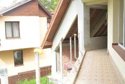 Casă cu 5 camere cu Teren 597 Mp în Cioplea - 11