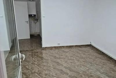 Spațiu comercial, de 16 mp, în Central - 2