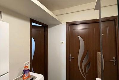 Apartament cu 2 camere semidecomandat, mobilat în Km 4-5 - 9