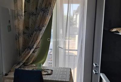 Apartament cu 4 camere semidecomandat în Central - 17