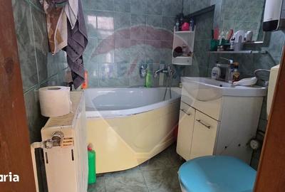 Casă cu 3 camere cu Teren 250 Mp în Central - 20