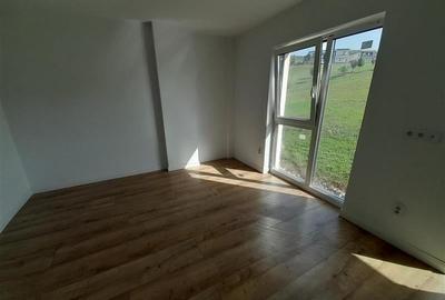 Vanzare apartament 3 camere zona Valea Chintaului Iris 4 km Auchan, Cluj-Napoca - 3