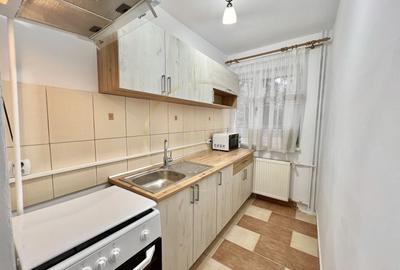 Apartament cu 3 camere, mobilat în Girocului - 7