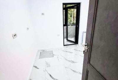 Apartament cu 3 camere decomandat în Dacia