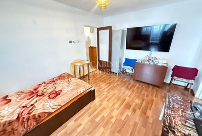 Apartament cu 3 camere semidecomandat, mobilat în Dacia - 1