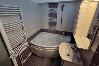 Apartament cu 2 camere decomandat în Central - 2