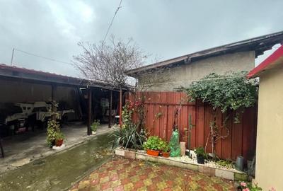 Casă individuală cu 4 camere cu Canalizare în Central - 6