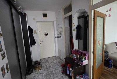 Garsonieră decomandată în Vitan - 3