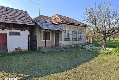 Casă cu 3 camere cu Teren 65 Mp în Sâmburești - 1