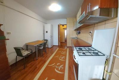 Apartament cu 3 camere decomandat în Micro 18 - 10
