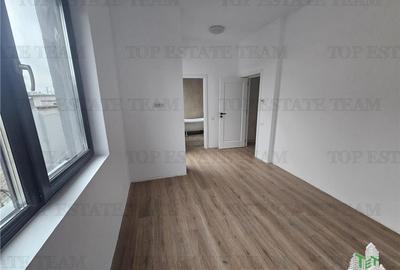 Duplex cu 4 camere cu Canalizare în Drumul Taberei - 12