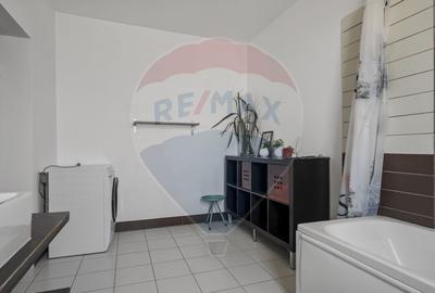 Casa luminoasa cu 6 camere si curte de 572 mp in zona de Nord, Gulia - 7