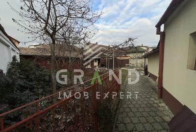 Casa 2 camere+Garaj+Curte 500 mp-Zona Piata Abator/Str. Bucuresti - 23