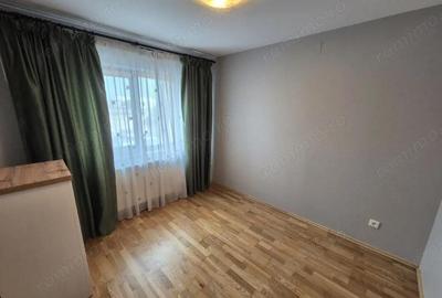 Vanzare apartament 2 camere transformat in 3, etaj 1, strada Comuna din Paris - 4