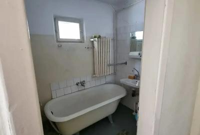 A 27 proprietarul vinde casa - 3