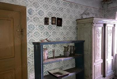 Casă cu 4 camere în Bănia - 1