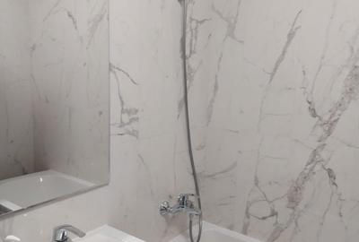 Apartament cu 2 camere decomandat în Tractorul - 6