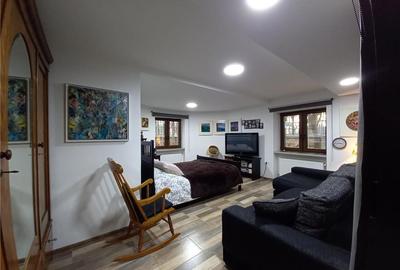 Apartament cu 3 camere decomandat în Central - 7