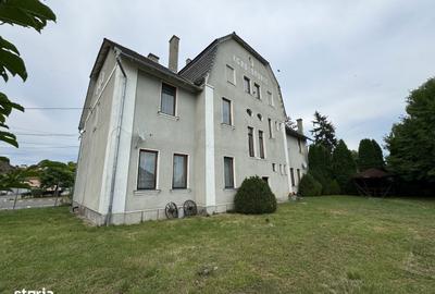 Casă cu Teren 600 Mp în Central