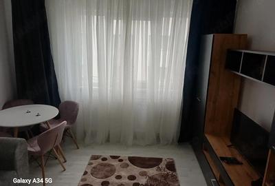 Garsonieră nedecomandată în UTA - 4