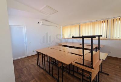 Casă individuală cu 13 camere cu Canalizare în Titulescu - 5
