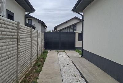 Casă cu 4 camere în Central - 12