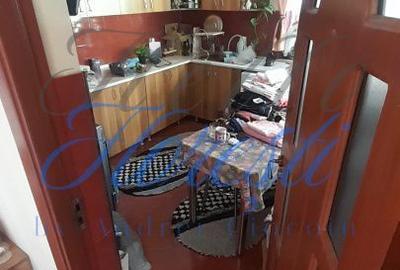 Casă cu 4 camere în Petrindu - 12