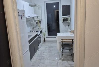 Garsonieră decomandată în Central - 4