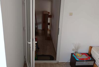 Casă cu 4 camere în Central - 3