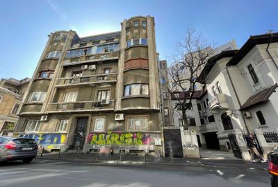 Apartament nedecomandat în Batistei - 1