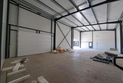 Spațiu comercial, de 700 mp, în Central - 13