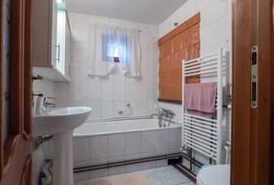 CASA INDIVIDULA CU ETAJ, MOBILATA SI UTILATA, 735 MP TEREN, ACTE LA ZI, SUCEVITA - 8