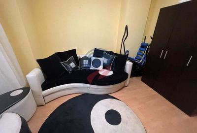 Apartament cu 3 camere semidecomandat în Central - 8