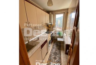 Apartament cu 4 camere decomandat, mobilat în Central - 9