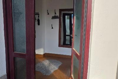 Casă individuală cu 4 camere în Central - 1