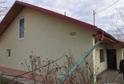Vand casa piscul corbului comuna Nicoresti - 2