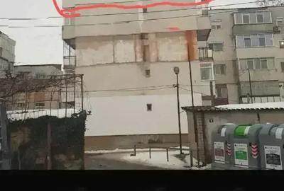 Apartament cu 3 camere decomandat în Fetești-Gară - 1