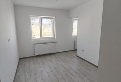 Garsonieră decomandată în Berceni