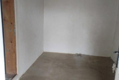 Casă cu 4 camere cu Teren 1600 Mp în Central - 3