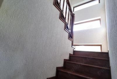 Casă cu Teren 500 Mp în Brănești - 1