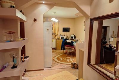 Apartament cu 3 camere decomandat, mobilat în Torontalului - 5