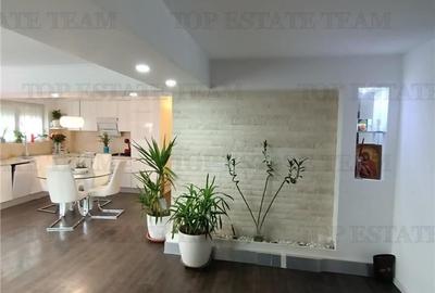 Apartament  de vanzare 4 camere si curte/ Domnesti - 4