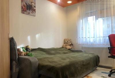 Apartament cu 4 camere decomandat, mobilat în Noua - 15